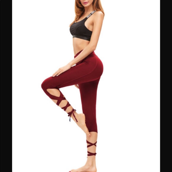 NWOT Soft High Waisted Crisscross Leggings - Picture 2 of 2